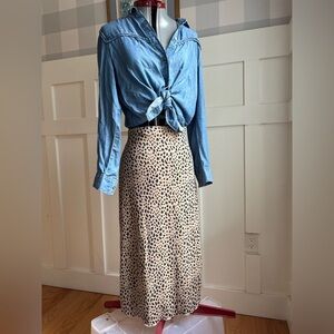 Elegant Tan Leopard Maxi Skirt With Slit Size‎ Large